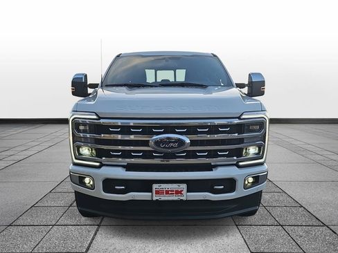 Used 2024 Ford F350 Platinum image 2