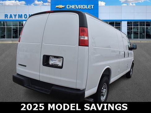 New 2025 Chevrolet Express 2500 Work Van image 3