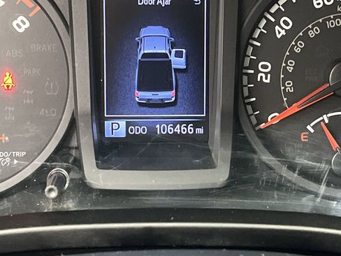 Used 2019 Toyota Tacoma SR5 image 12