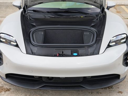 Used 2023 Porsche Taycan GTS AWD/4WD image 8