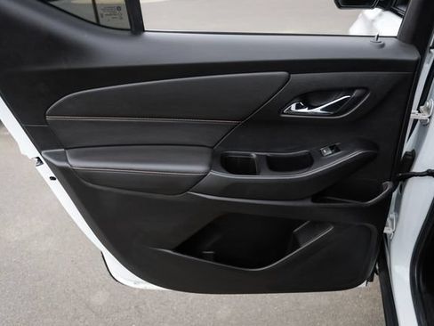 Used 2020 Chevrolet Traverse RS FWD image 85