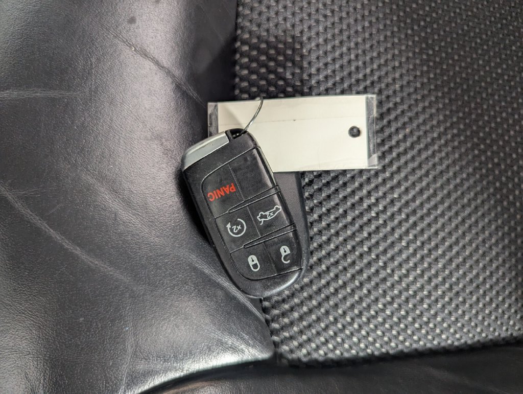 Used 2020 Dodge Journey Crossroad FWD image 28