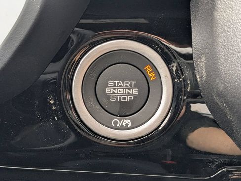 New 2026 RAM 1500 Laramie AWD/4WD image 26