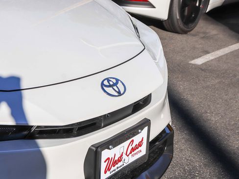 New 2026 Toyota Prius Limited image 6