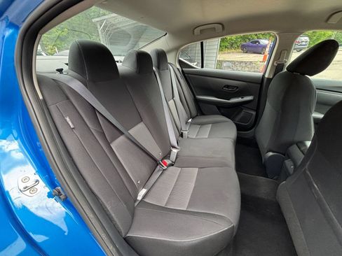 Used 2025 Nissan Sentra SV FWD image 35