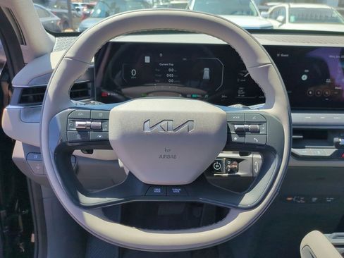 New 2026 Kia EV9 Land image 19