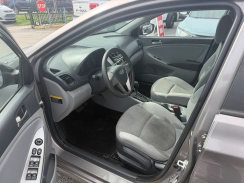 Used 2017 Hyundai Accent SE FWD image 8