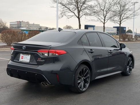 Certified 2023 Toyota Corolla SE w/ SE Package image 5