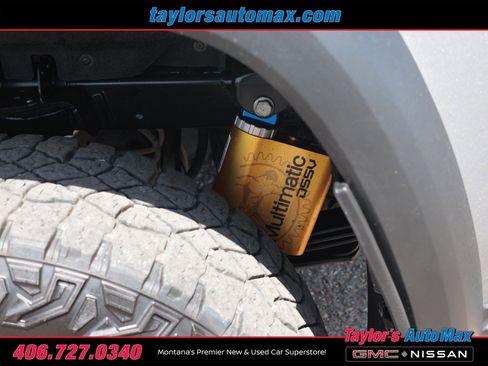 Used 2024 Chevrolet Colorado ZR2 w/ ZR2 Convenience Package III AWD/4WD image 45
