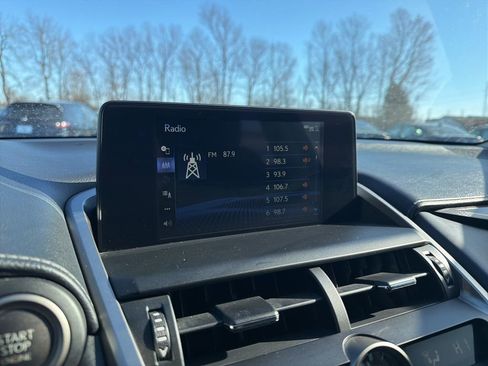 Used 2019 Lexus NX 300 FWD image 29