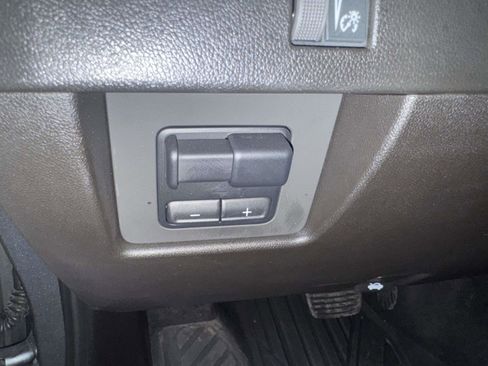 Used 2025 GMC Canyon Elevation w/ Convenience Package image 26