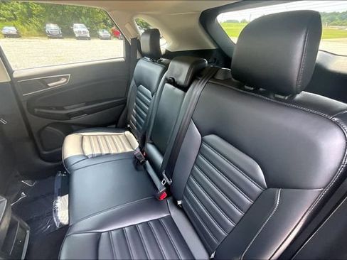 Used 2024 Ford Edge SEL AWD/4WD image 24