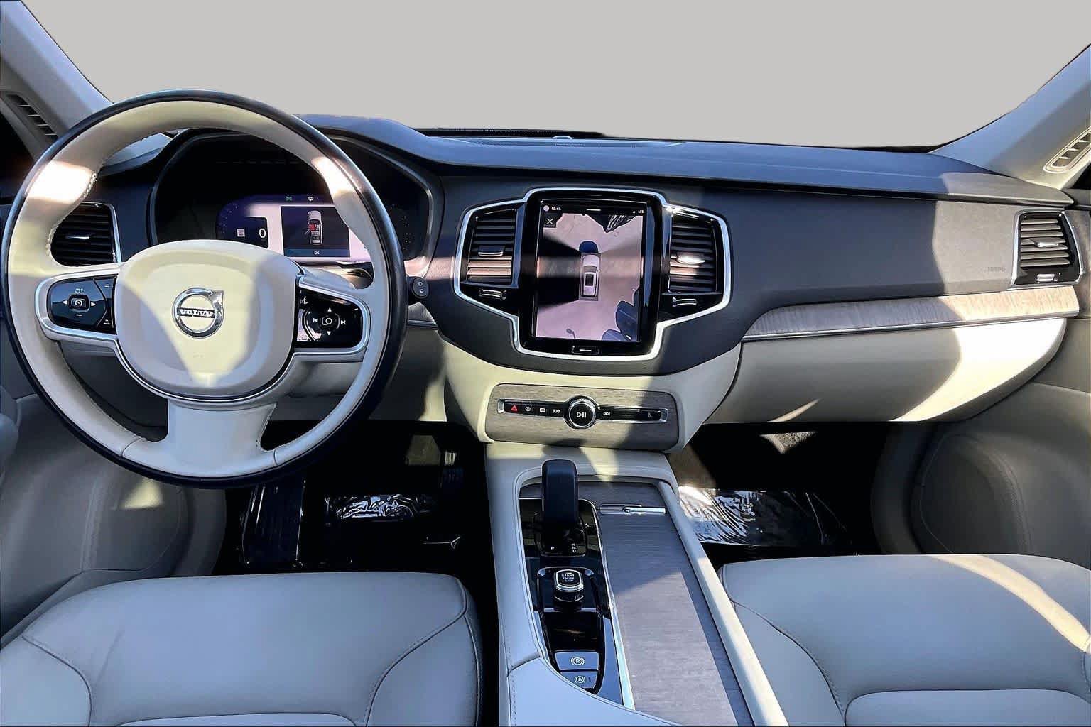Used 2023 Volvo XC90 B6 Plus w/ Protection Package Premier AWD/4WD image 15