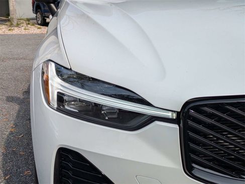 New 2026 Volvo XC60 B5 Core image 10