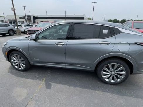 New 2025 Buick Envista Avenir image 7