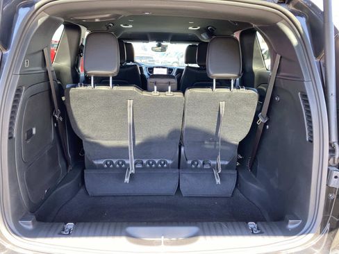 New 2023 Chrysler Pacifica Touring-L w/ S Appearance Package image 5
