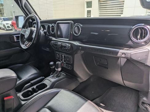 Used 2023 Jeep Wrangler Unlimited Rubicon 392 w/ Trailer Tow Package AWD/4WD image 26