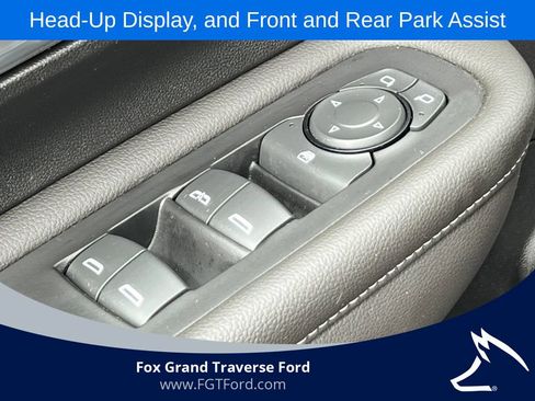 Used 2023 GMC Terrain SLT w/ Infotainment Package II AWD/4WD image 15