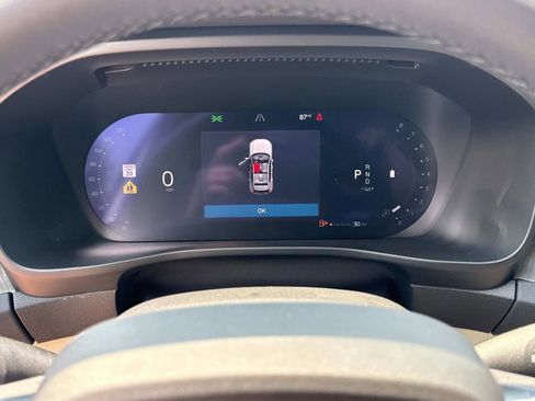 New 2026 Volvo XC40 B5 Ultra w/ Climate Package image 27