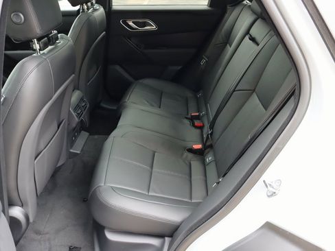 Used 2026 Land Rover Range Rover Velar Dynamic SE image 31