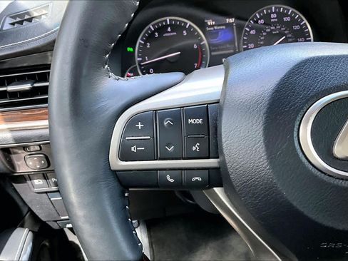 Used 2017 Lexus ES 350 w/ Luxury Package FWD image 21