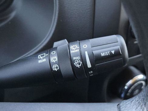 Used 2015 Jeep Compass Sport image 19