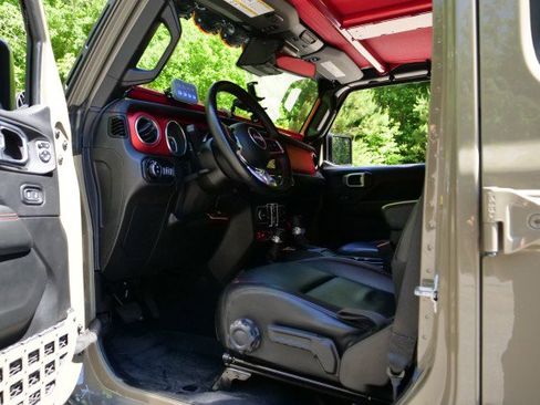 Used 2020 Jeep Gladiator Rubicon AWD/4WD image 26