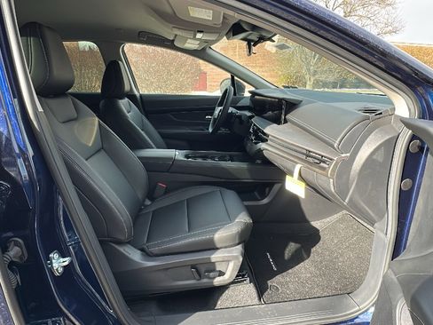 New 2025 Nissan Murano SV image 13