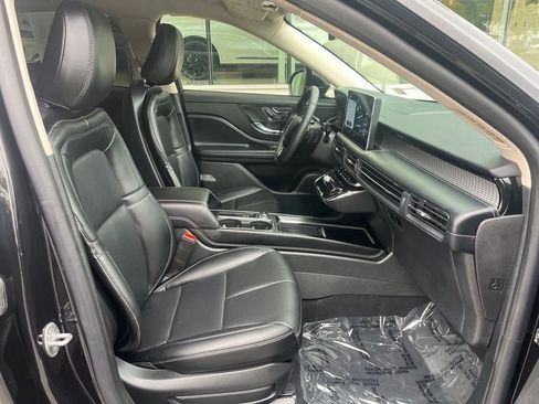 Used 2023 Lincoln Corsair AWD w/ Equipment Group 101A image 21