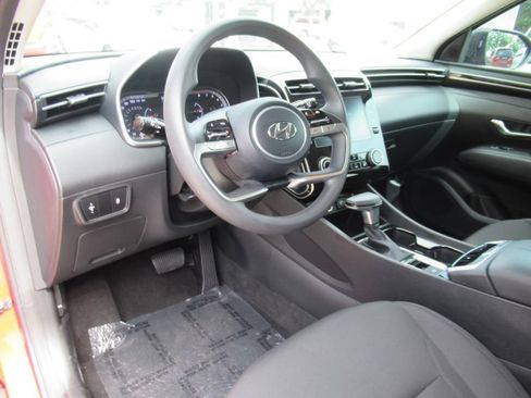Used 2022 Hyundai Tucson SEL FWD image 17