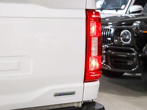Used 2022 Ford F150 XLT w/ Trailer Tow Package AWD/4WD image 11