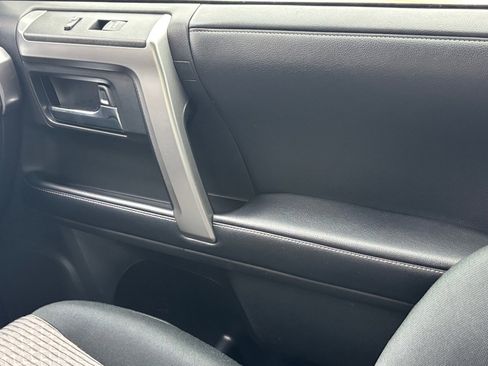 Used 2019 Toyota 4Runner SR5 image 30