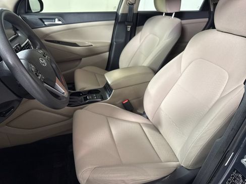 Used 2021 Hyundai Tucson SEL FWD image 11