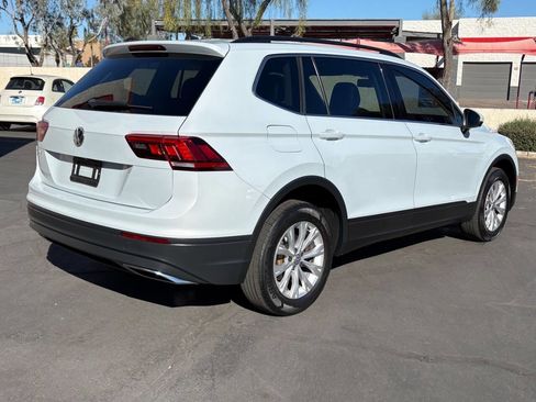 Used 2019 Volkswagen Tiguan SE image 9
