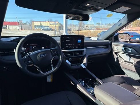 New 2026 Ford Explorer Platinum image 27