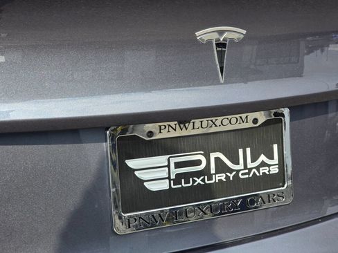 Used 2018 Tesla Model 3 Long Range RWD image 13
