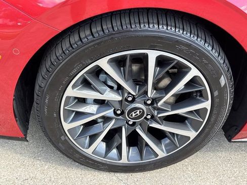 Used 2020 Hyundai Sonata Limited w/ Cargo Package FWD image 12