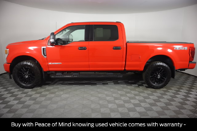 Used 2022 Ford F250 XLT w/ Black Appearance Package AWD/4WD image 8