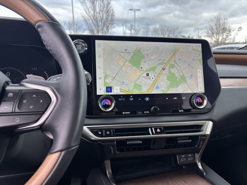 Used 2024 Lexus RX 350 Premium Plus image 18