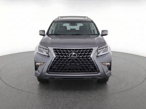 Used 2023 Lexus GX 460 Premium w/ Accessory Package AWD/4WD image 5