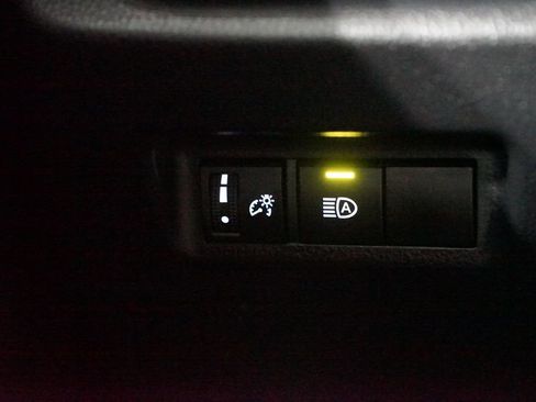 Certified 2025 Toyota RAV4 XLE image 24