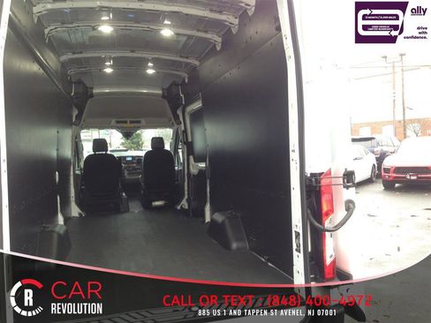 Used 2020 Ford Transit 250 148 High Roof Extended w/ Load Area Protection Package RWD image 14