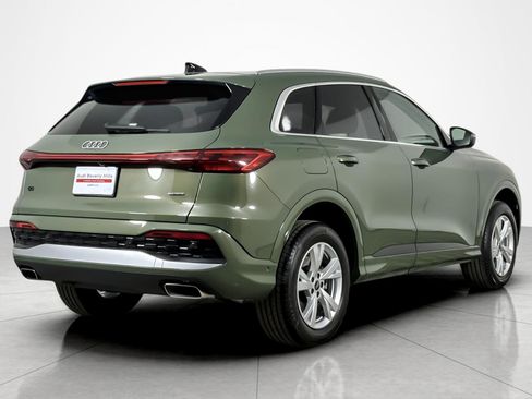 Used 2025 Audi Q5 Premium w/ Convenience Package AWD/4WD image 5