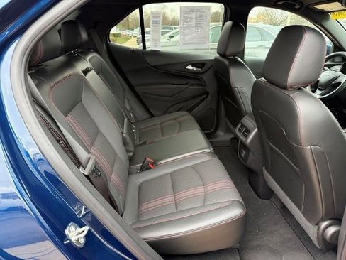Used 2023 Chevrolet Equinox RS image 19