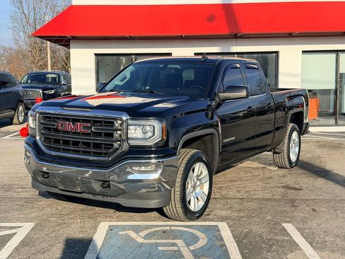Used 2018 GMC Sierra 1500 SLE w/ SLE Value Package image 10