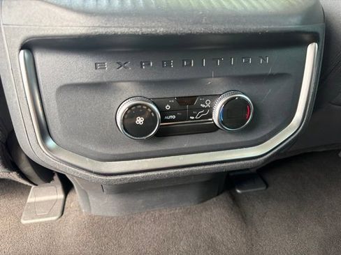 Certified 2025 Ford Expedition Max Active AWD/4WD image 18