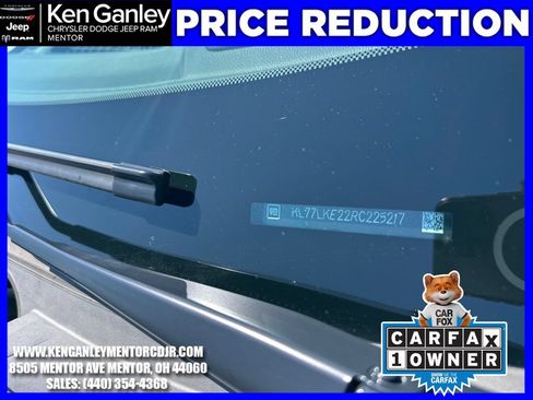 Used 2024 Chevrolet Trax ACTIV w/ Sunroof Package FWD image 27