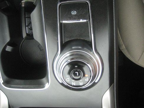 Used 2019 Ford Fusion S FWD image 17