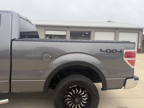 Used 2011 Ford F150 XLT w/ XLT Convenience Pkg AWD/4WD image 9