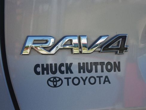 Used 2023 Toyota RAV4 XLE image 15